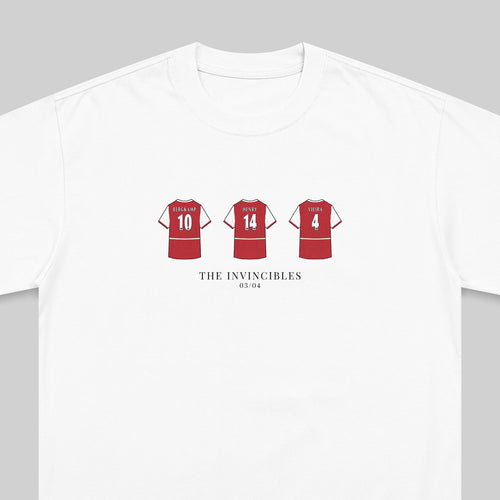 Arsenal Invincibles 03/04 embroidered t-shirt in white – close-up detail