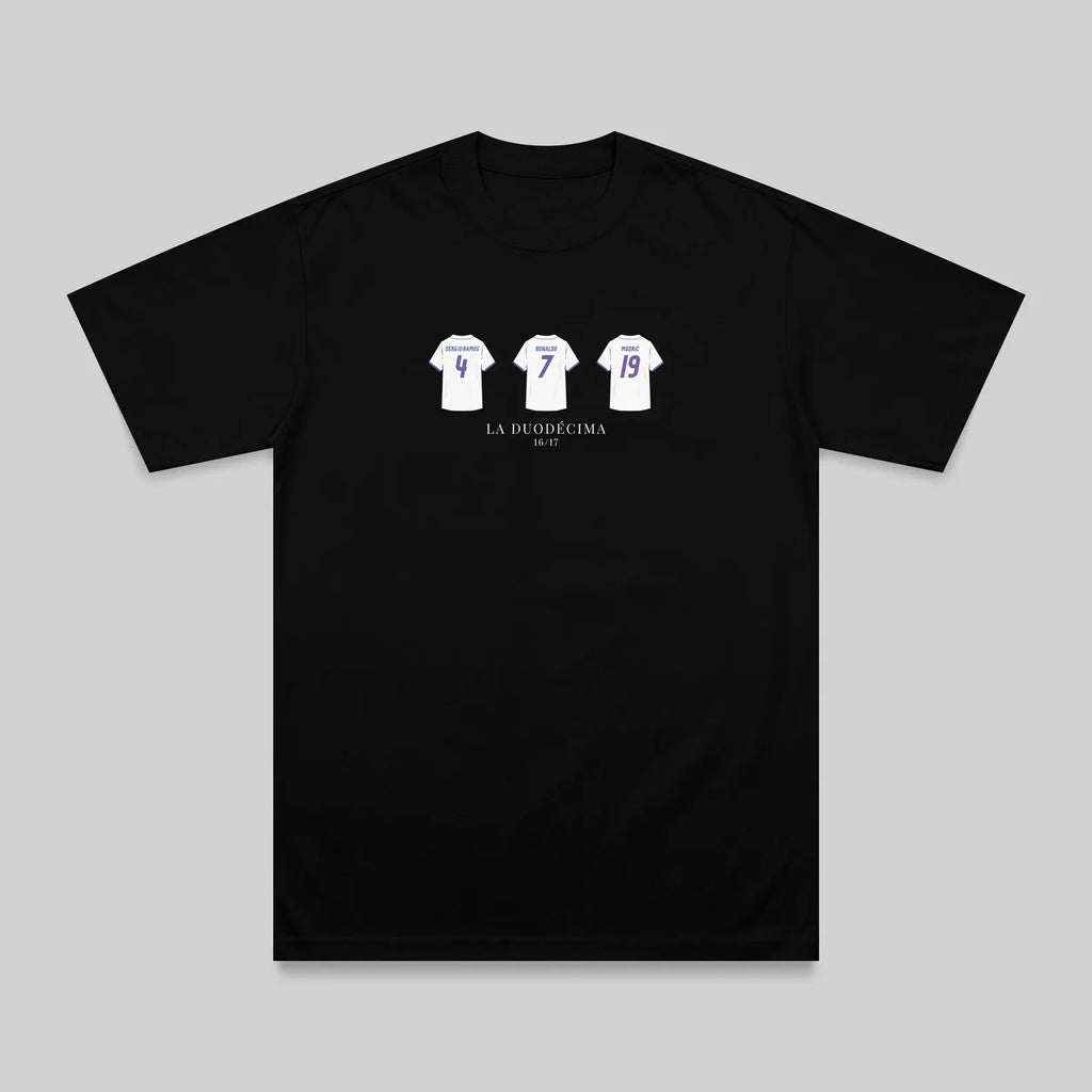 Real Madrid La Duodécima 16/17 embroidered t-shirt in black – flat lay