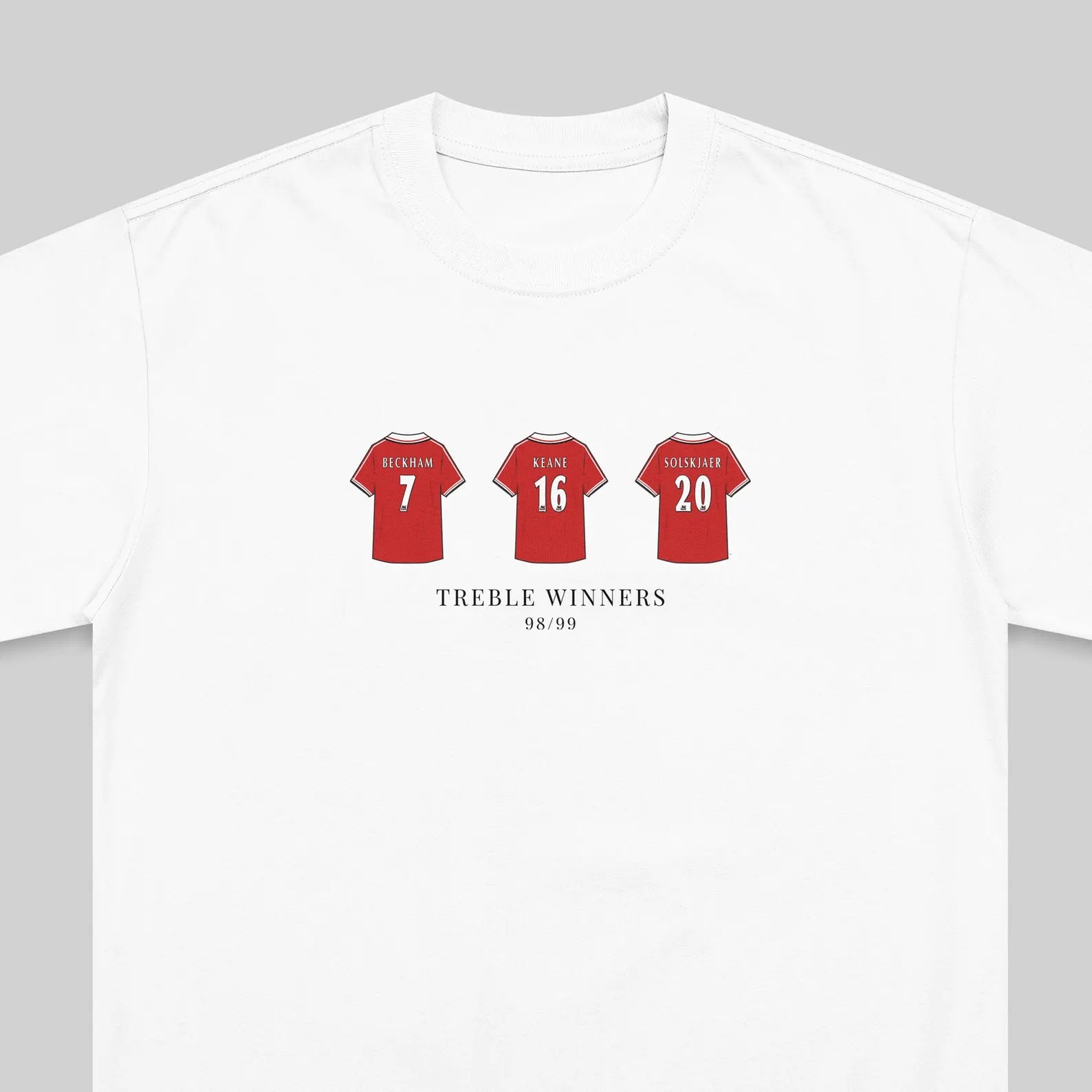 Manchester United 98/99 Treble Winners embroidered t-shirt in white – close-up detail